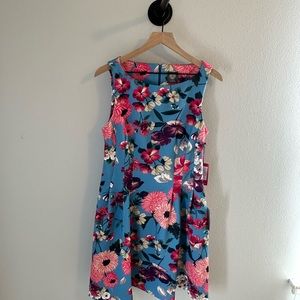 Size 12 Vince Camuto floral dress
